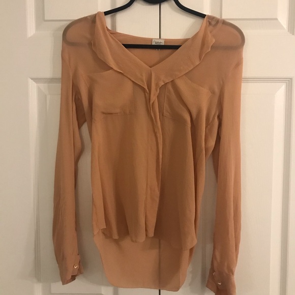 Aritzia T. Babaton Finley Blouse